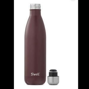 Swell 17oz Water Bottle Bordeaux Satin Collection